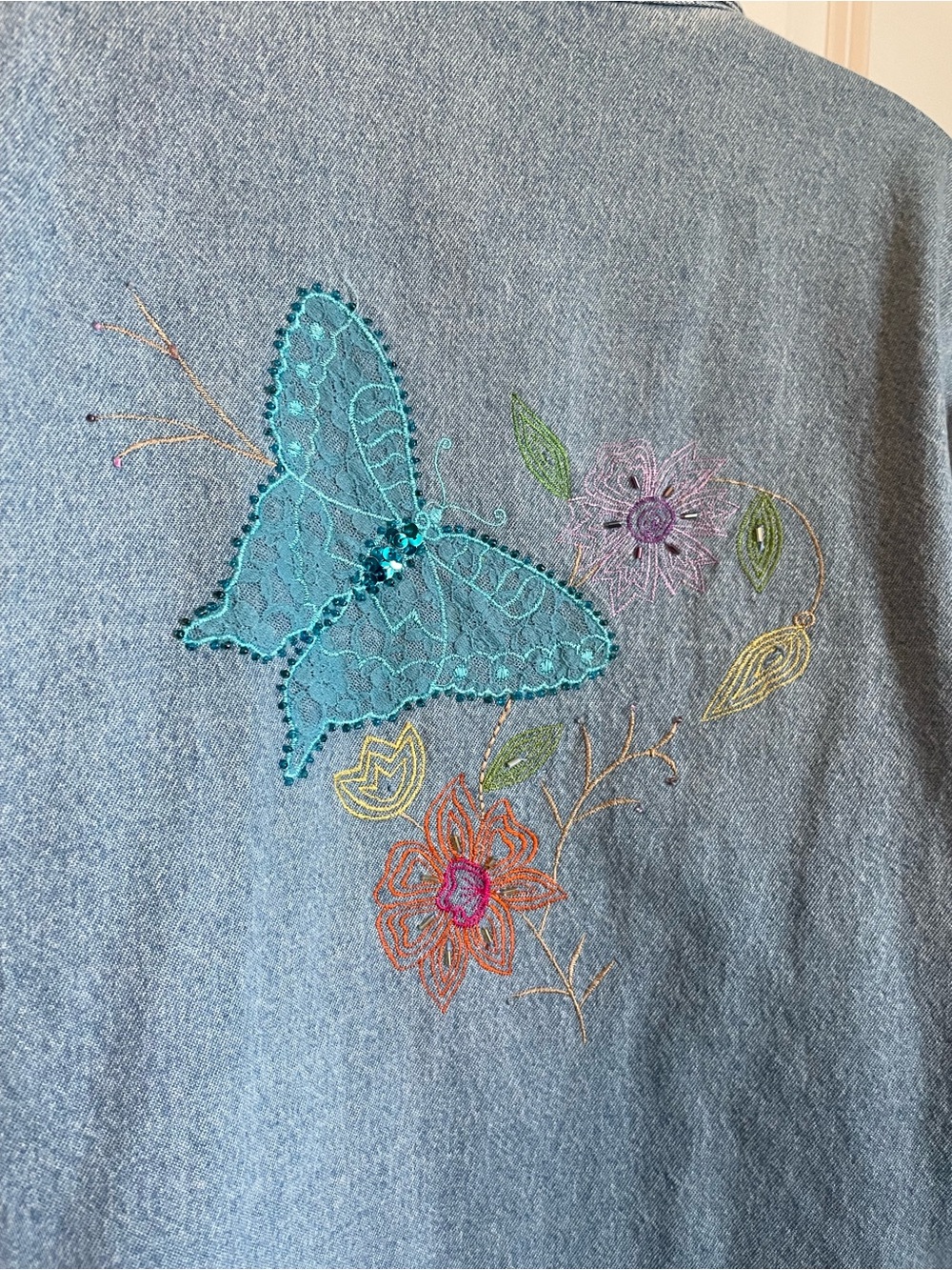 Tantrums Beaded Embroidered Denim Jacket Large Flowers Butterflies 90s - Picture 6 of 7